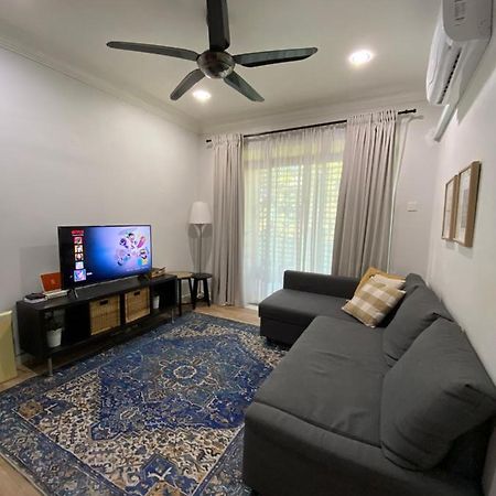 Homestay Hana Senawang Seremban Buitenkant foto