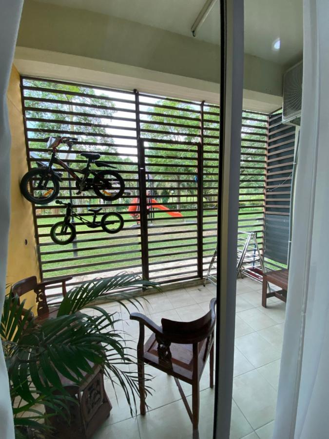 Homestay Hana Senawang Seremban Buitenkant foto